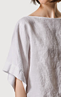 Haut ample en lin clair avec manches kimono