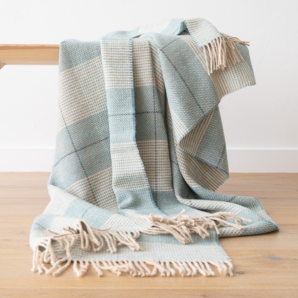 Aqua Laine Plaid Luigi