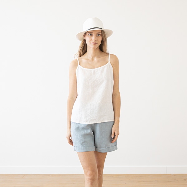 Top Amelia, Lin White