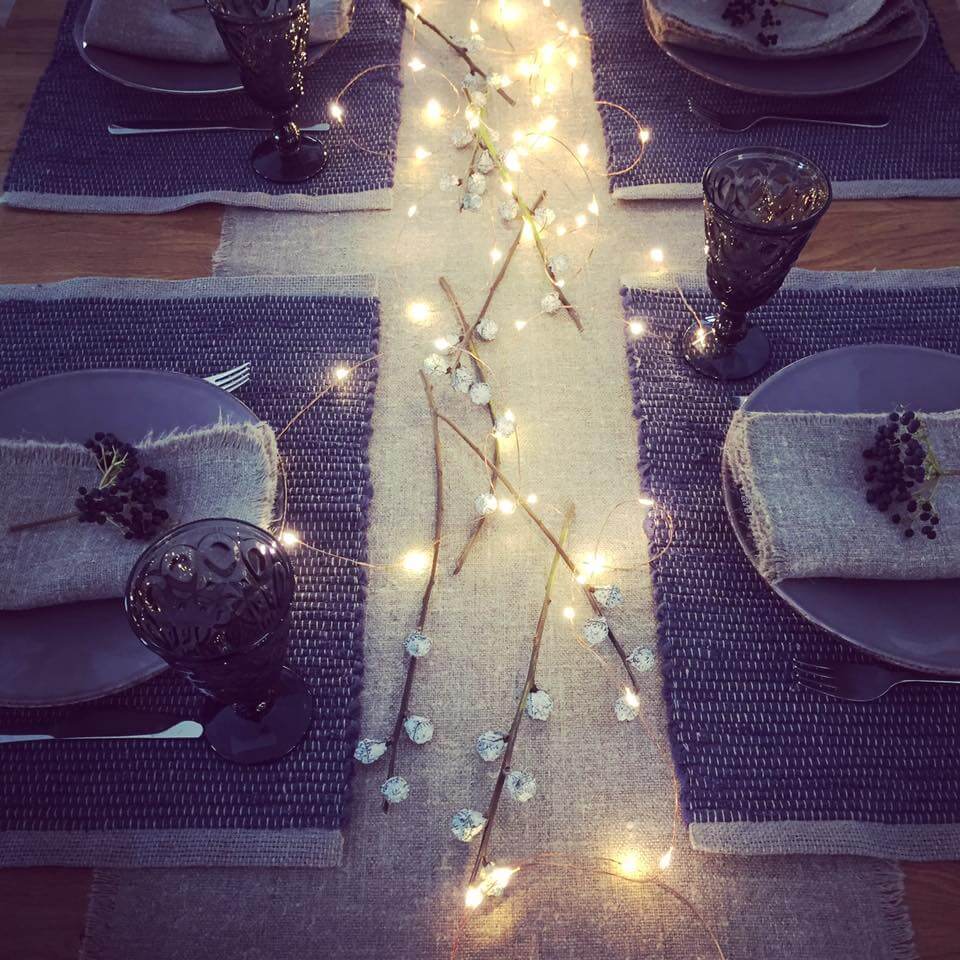 Chemins de table en lin - LinenMe -  Table de Noël stylée