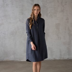 Camilla_Robe_TerraAnthracite_2500x2500-1024x1024